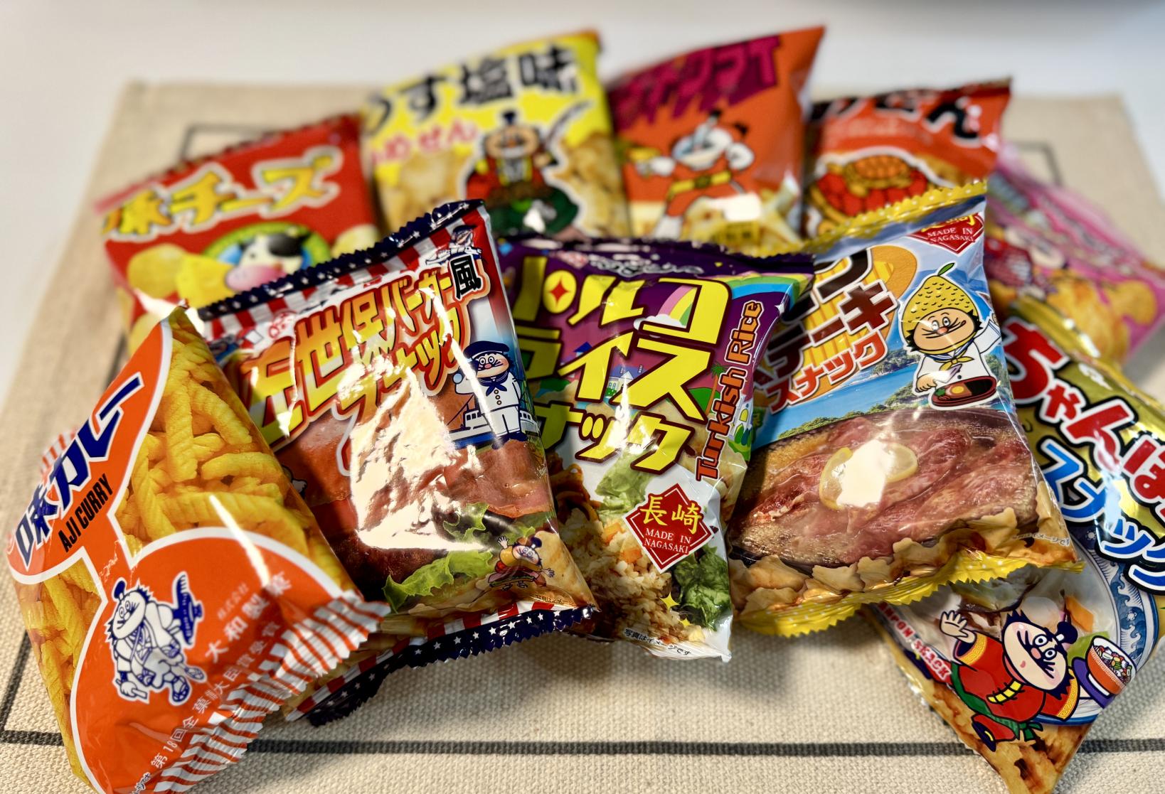 味カレーだけじゃない！種類豊富な大和製菓の小袋スナック菓子たち-1